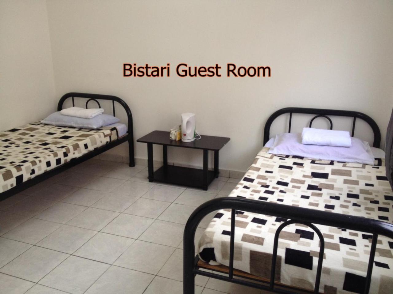 Bistari Homestay Parit Raja Uthm Екстериор снимка