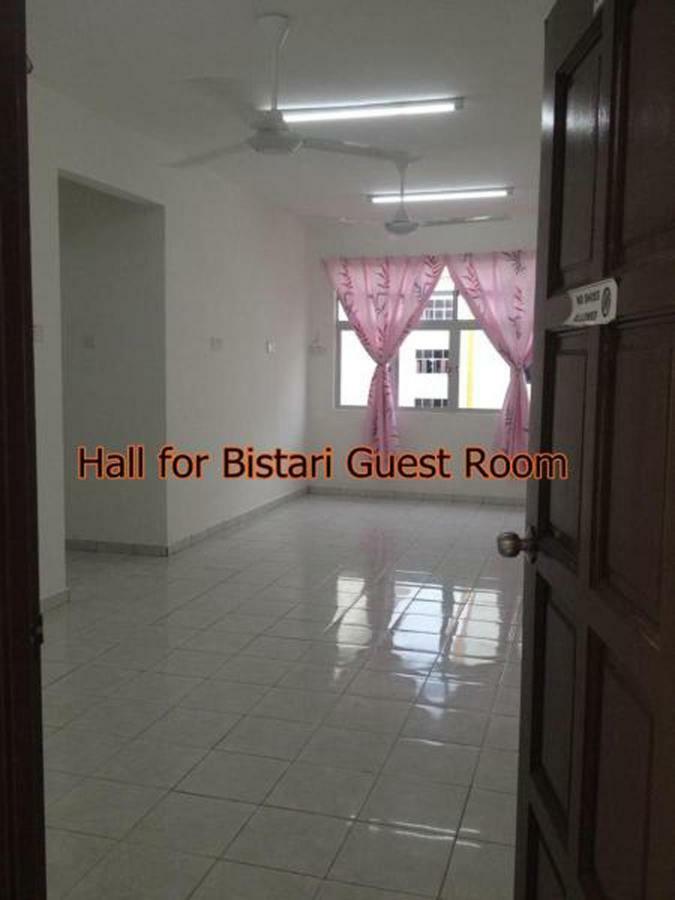 Bistari Homestay Parit Raja Uthm Екстериор снимка